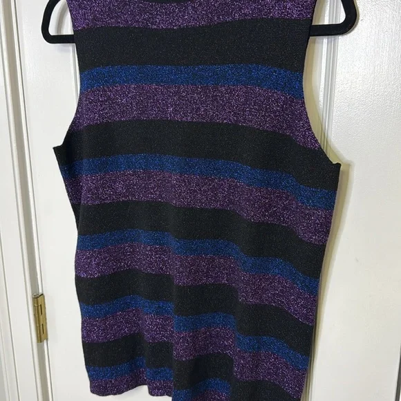 Black and Purple Sleeveless Tank Top with Stripes - Picture 2 of 7